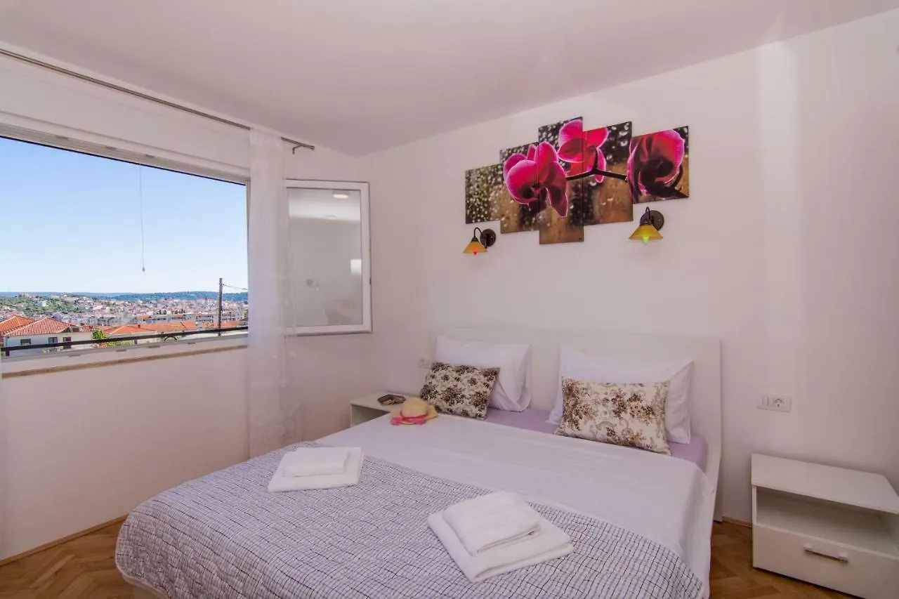 Apartments Silva Trogir